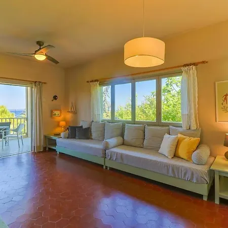 The Bright House By The Sea アフィトス