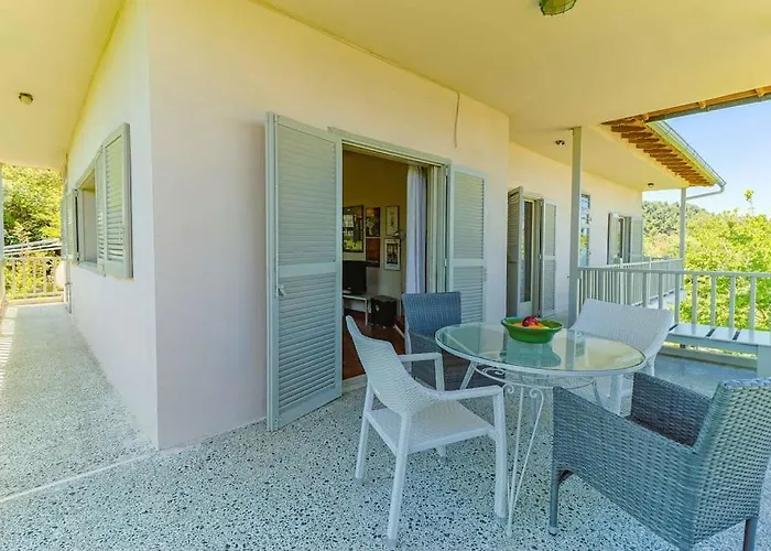 The Bright House By The Sea *